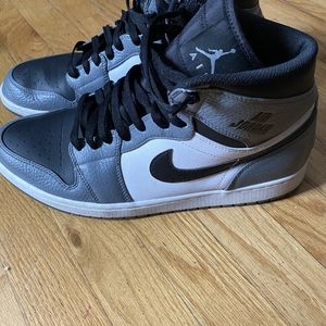 Air Jordan 1 High Retro "Rare Air" Cool Gray